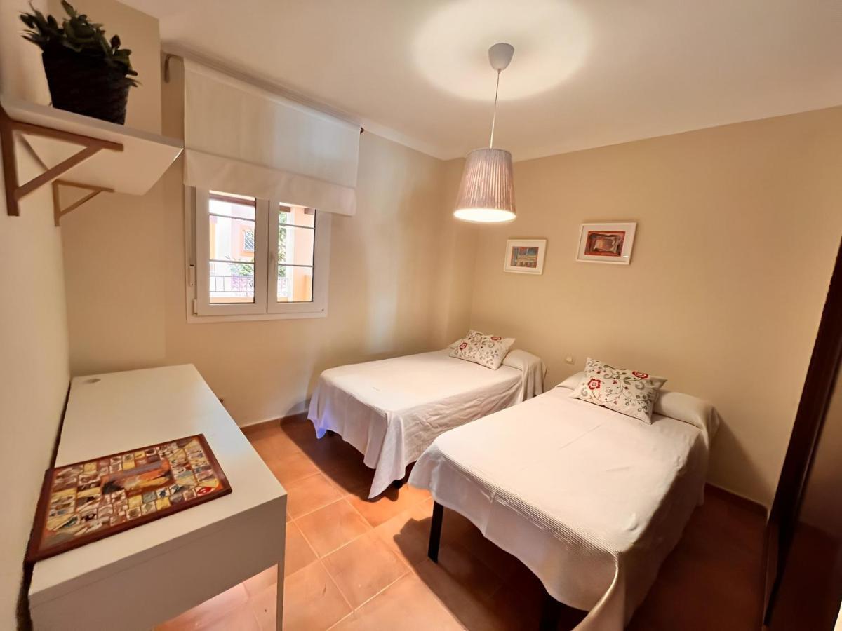 Playa Y Golf, 1ª Linea De Playa Apartment *